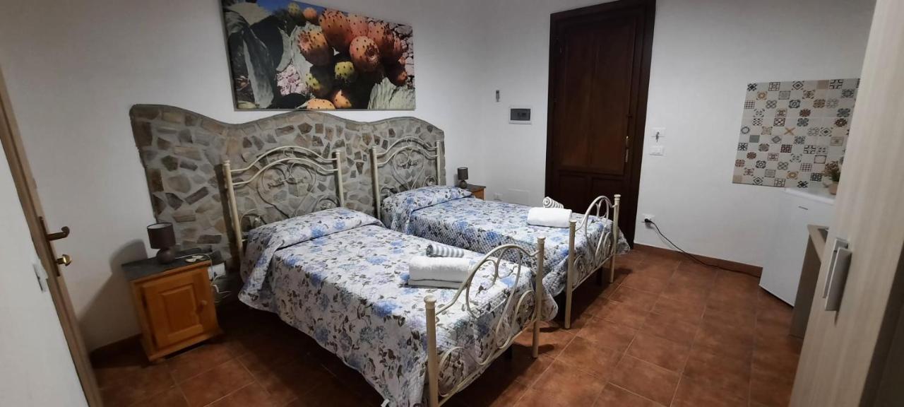 El Pavino Agriturismo Ristorante Pizzeria Alloggi Porticalazzo ภายนอก รูปภาพ